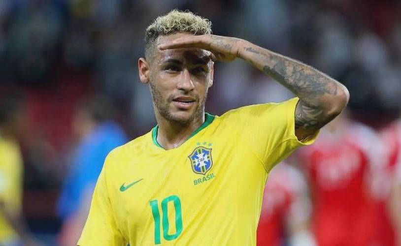 巴西足球巨星排名前十名
